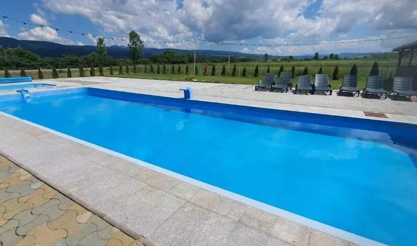 Majatalo Complex Stefanesti