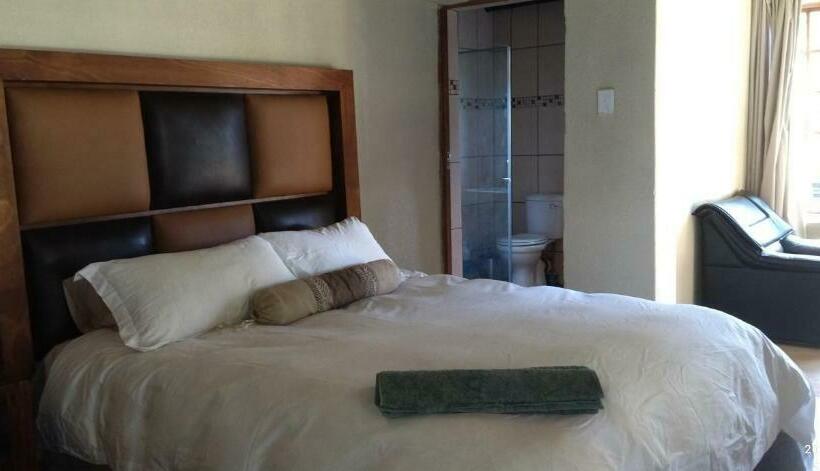 פנסיון Tafreeh Retreats