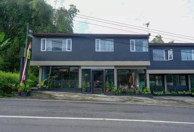 Urbanview Hotel Umbrella Dieng By Reddoorz