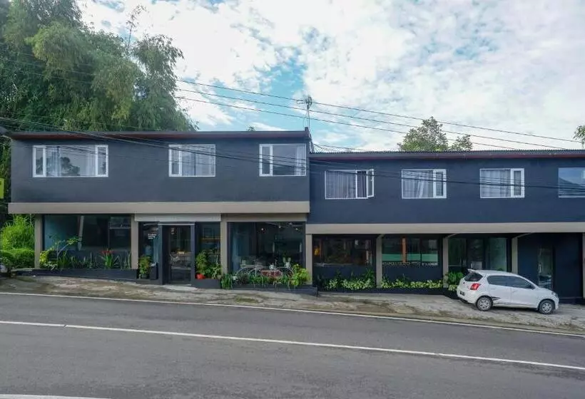 Urbanview Hotel Umbrella Dieng By Reddoorz