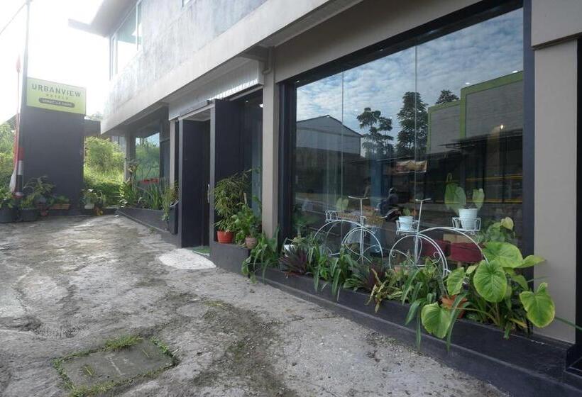 Urbanview Hotel Umbrella Dieng By Reddoorz
