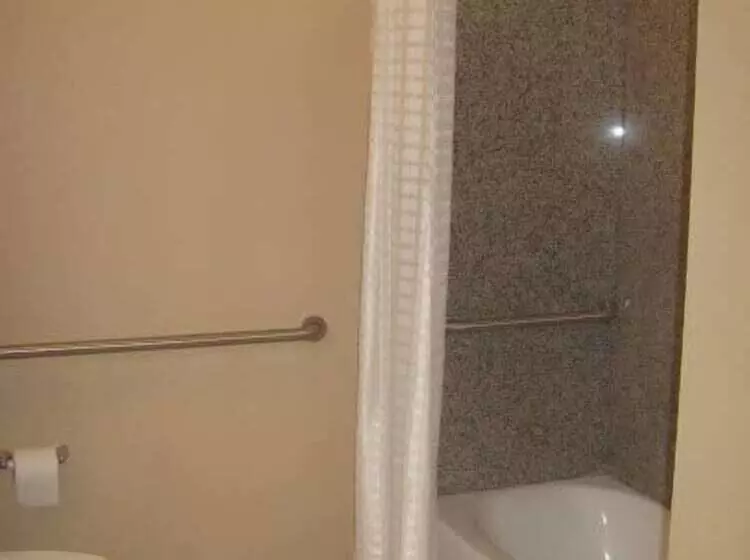 Hotelli Ambassador Inn & Suites