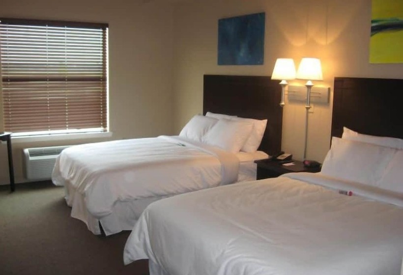 Hotel Ambassador Inn & Suites