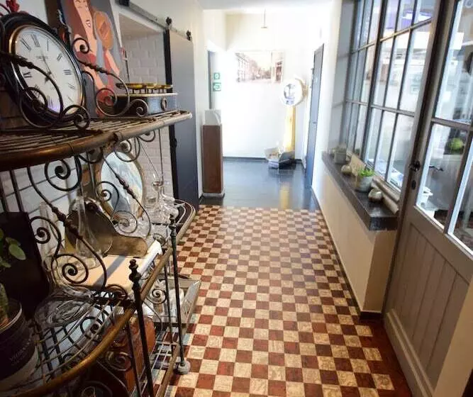 ホテル Atelier 24