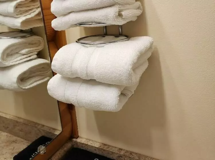 ホテル Grantsburg Inn