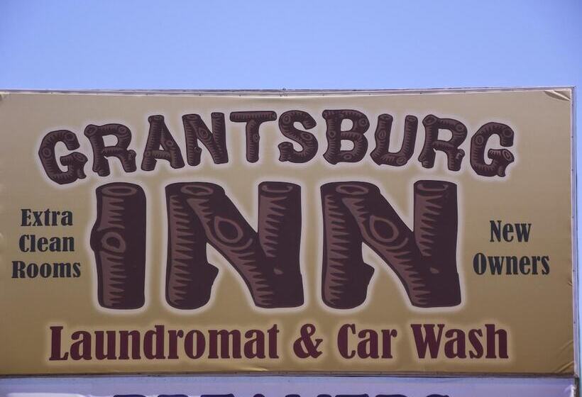 ホテル Grantsburg Inn