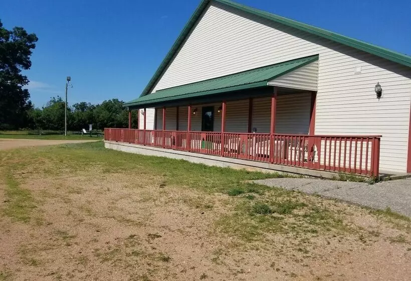 ホテル Inn Of The Pines