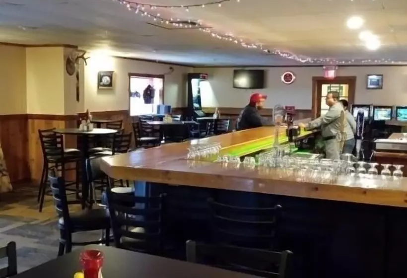 ホテル Inn Of The Pines