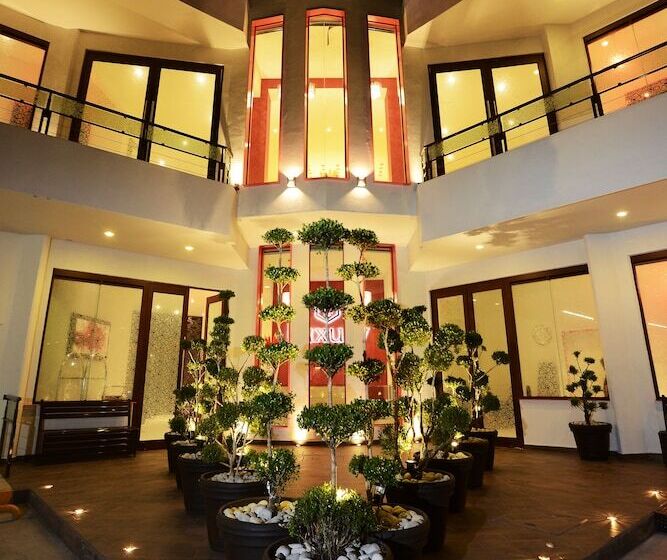 Luxury Hotel Boutique