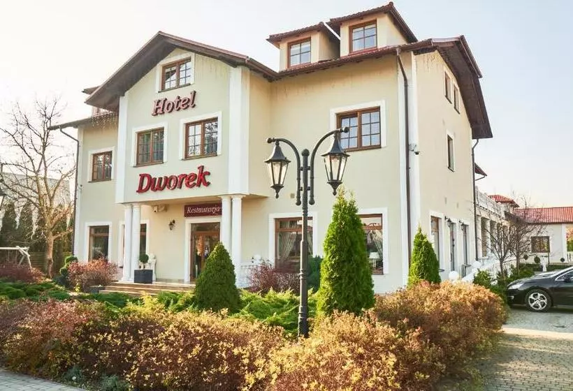 Hotelli Dworek