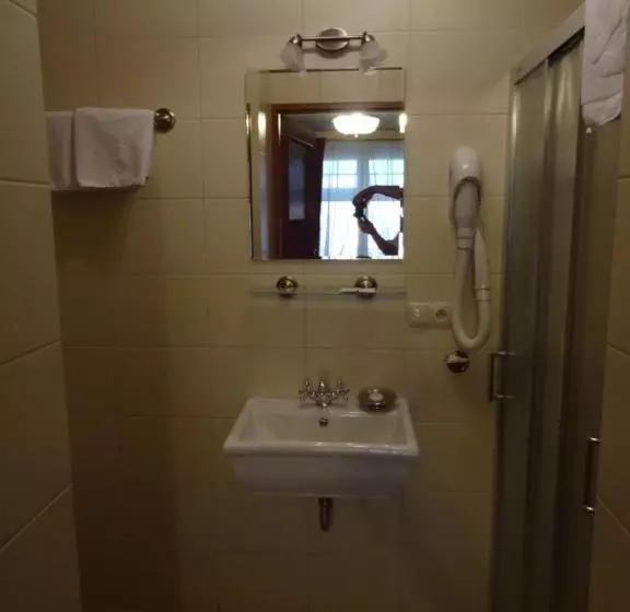 Hotelli Pensjonat U Kota Wasyla