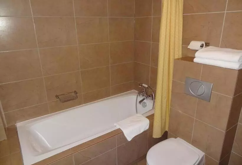 Hotelli Pensjonat U Kota Wasyla