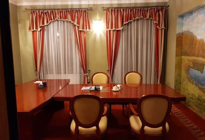 فندق Rezydencja Pod Zegarem