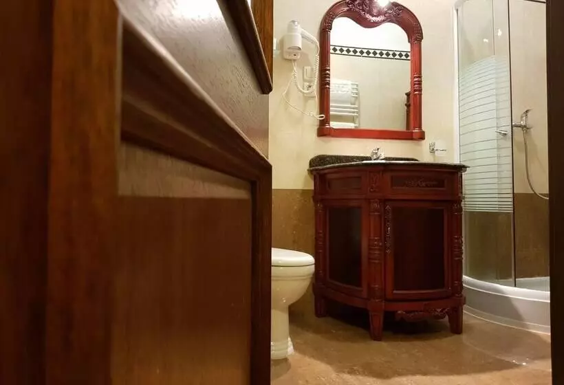 Hotelli Rezydencja Pod Zegarem