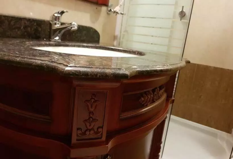 Hotelli Rezydencja Pod Zegarem