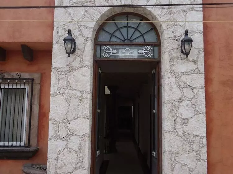 ホテル Peña Real