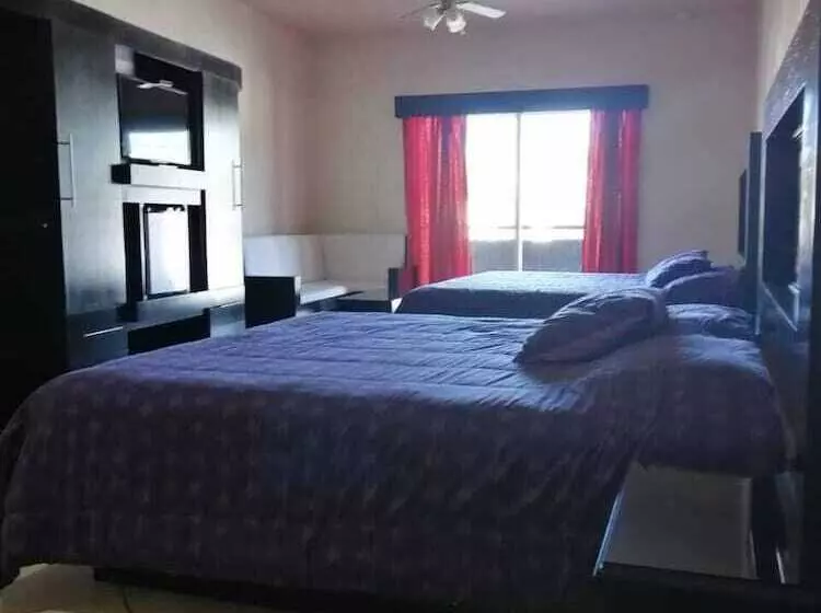 ホテル Peña Real