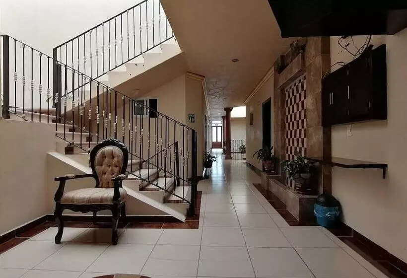 ホテル Peña Real