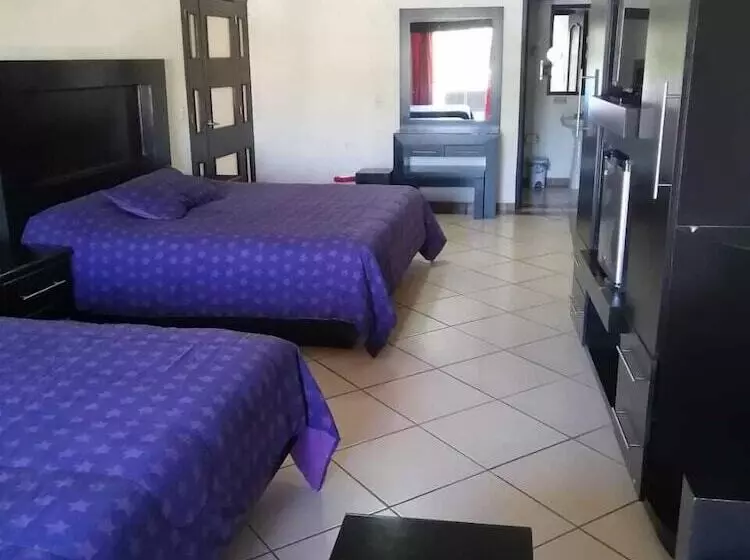 ホテル Peña Real