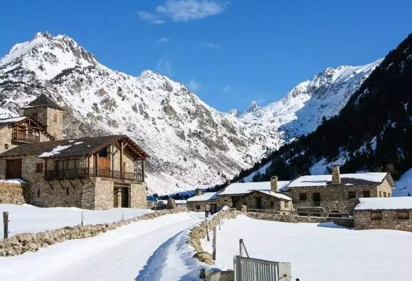 Apartamentos Canillo 3000