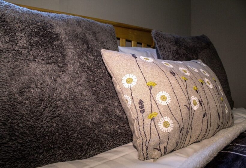 مبيت وإفطار Acomb Lodge