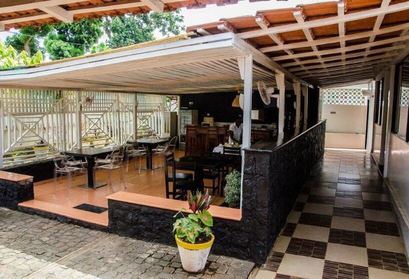 Cocoa Hotel Residence São Tomé