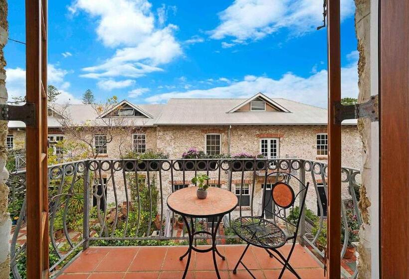 Fremantle Port Mill Bed & Breakfast   Unique Accommodation