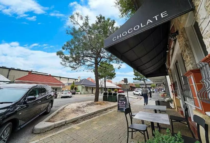 Fremantle Port Mill Bed & Breakfast   Unique Accommodation