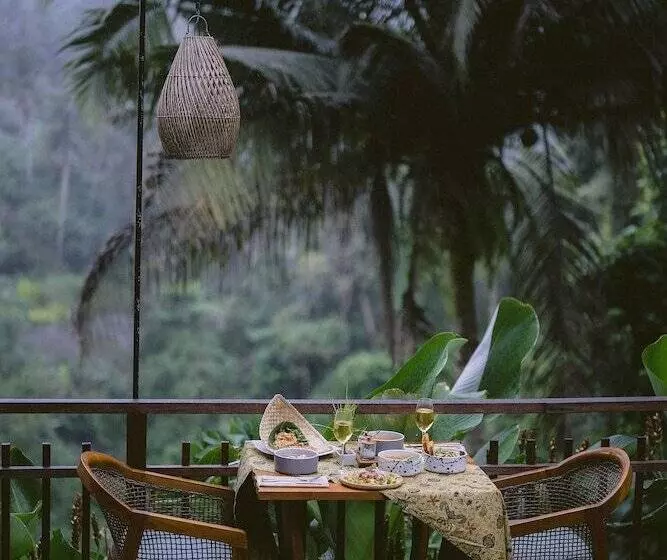 هتل Adiwana Svarga Loka  A Retreat Resort