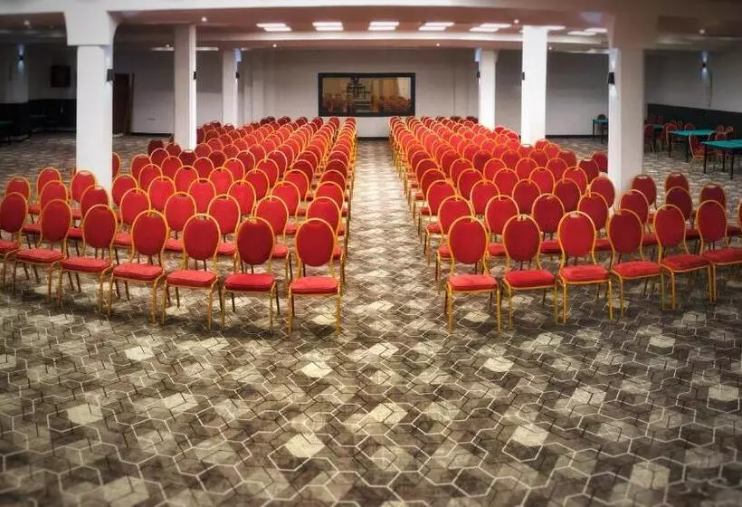 هتل Bellevue Metropol Lake Resort