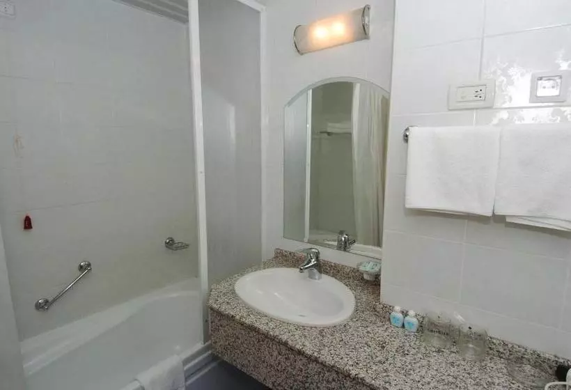 هتل Bellevue Metropol Lake Resort