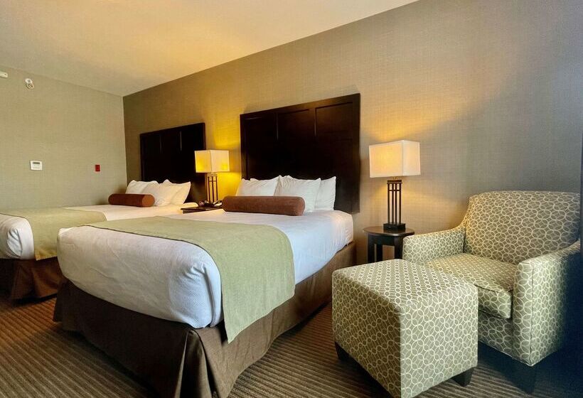 호텔 Best Western Plus Okotoks Inn & Suites