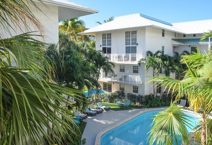 Hotel Coral Reef At Key Biscayne