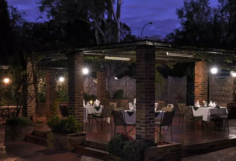 هتل Cresta Churchill