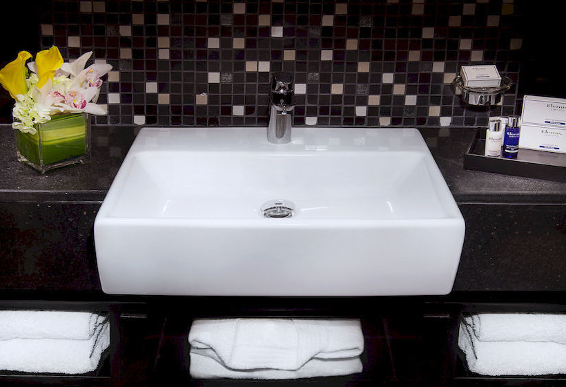 Отель Damac Maison The Vogue