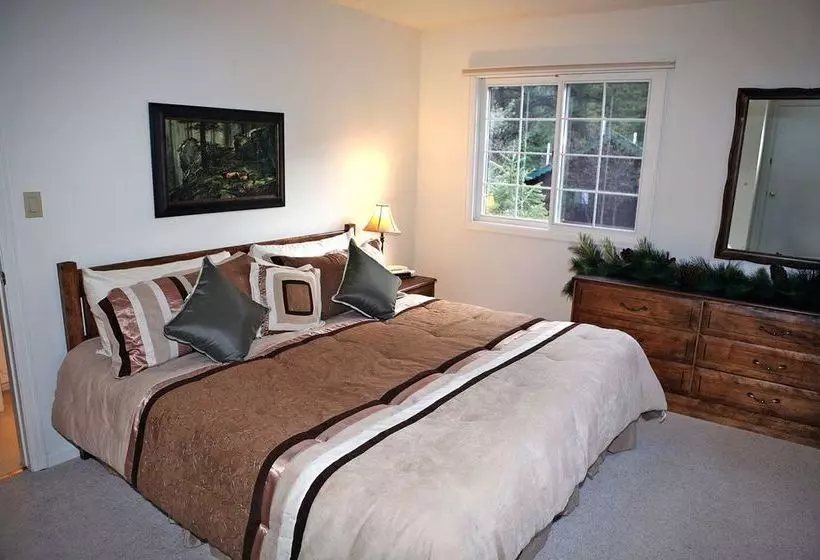 هتل Fawn Valley Inn