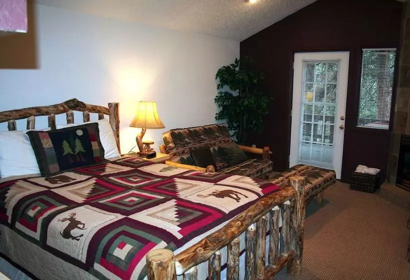 هتل Fawn Valley Inn