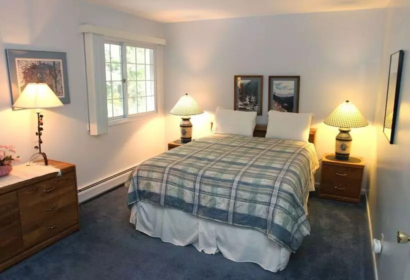 هتل Fawn Valley Inn