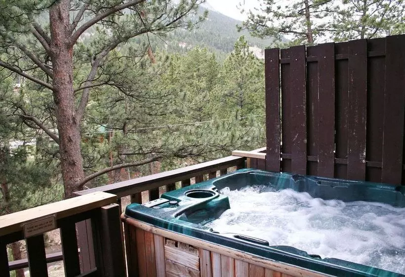 هتل Fawn Valley Inn