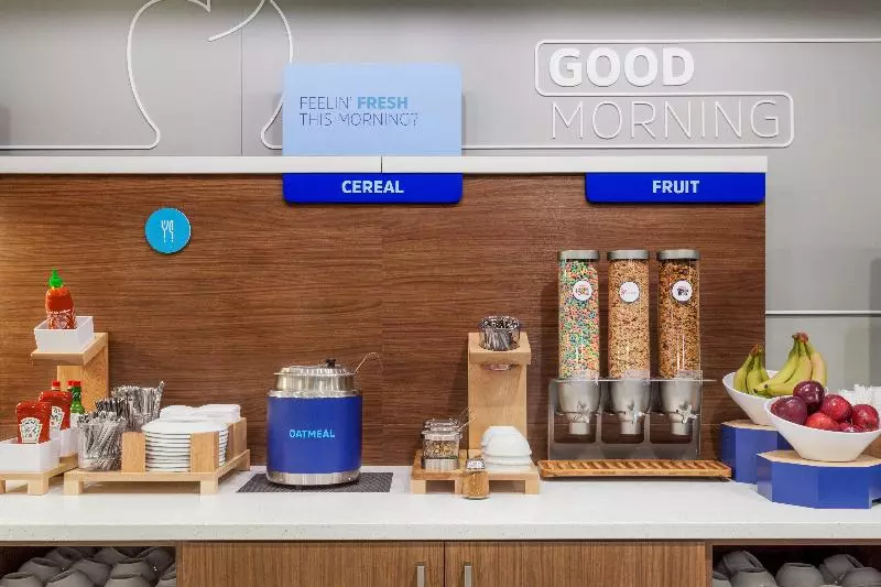 Holiday Inn Express Hotel & Suites Ann Arbor West, An Ihg