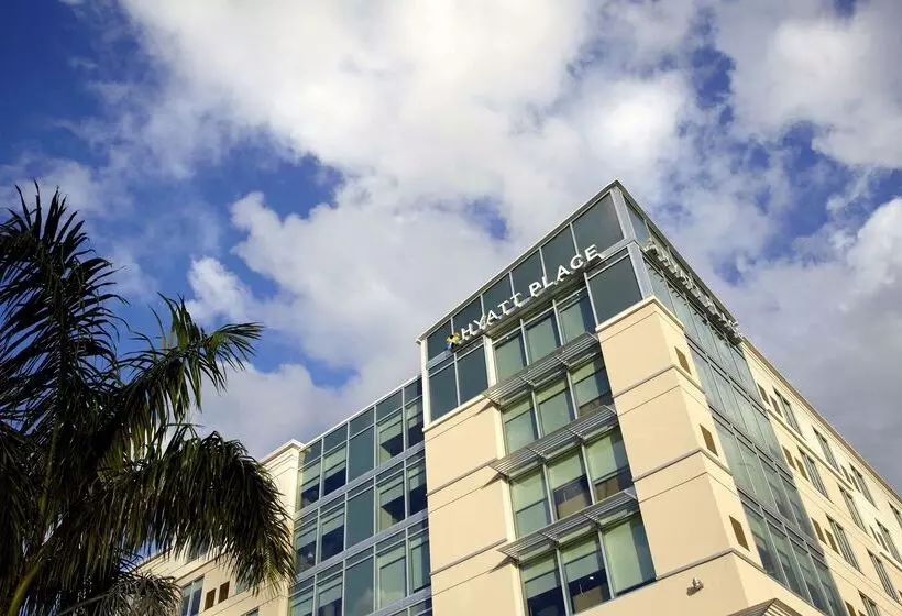 호텔 Hyatt Place Miami Airport East