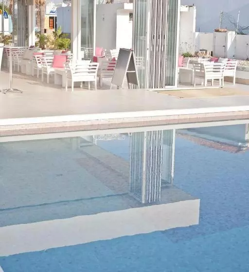 בית מלון כפרי L Eros