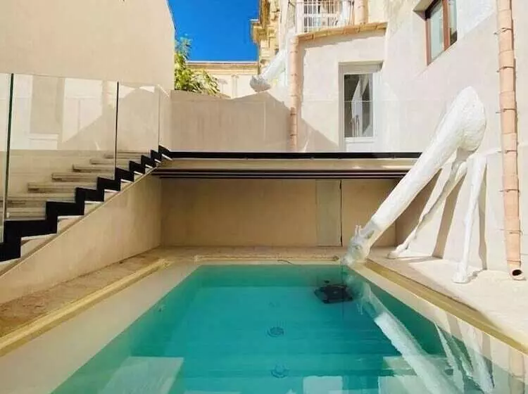 酒店 La Dependance