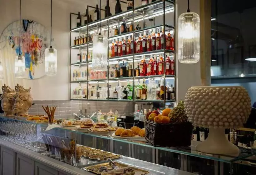 酒店 La Dependance