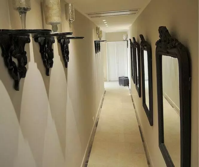 酒店 La Dependance