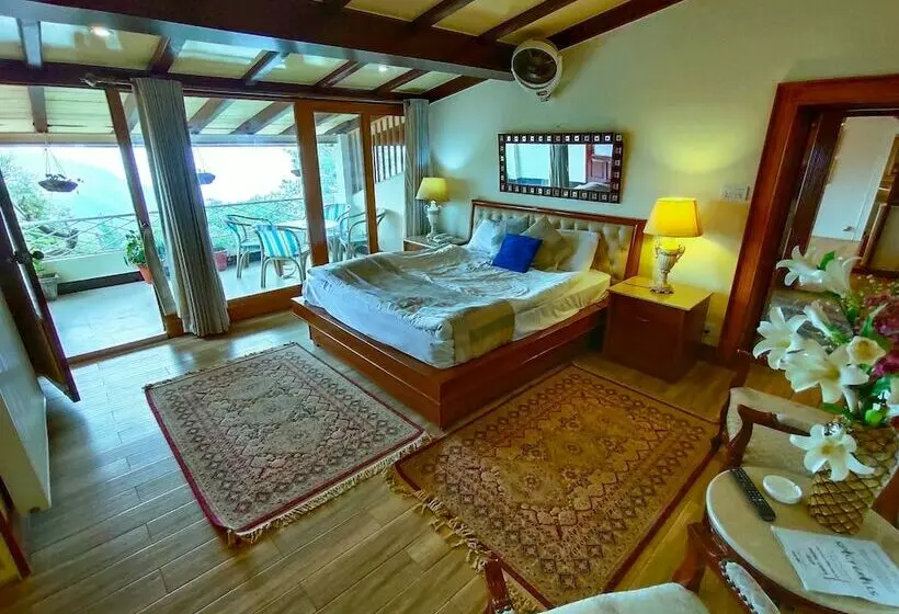 Lockwood Hotel Murree