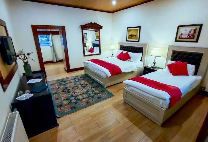 Lockwood Hotel Murree