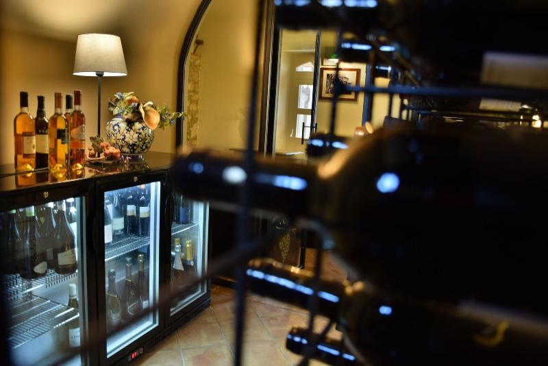 فندق ريفى Villa Tasca