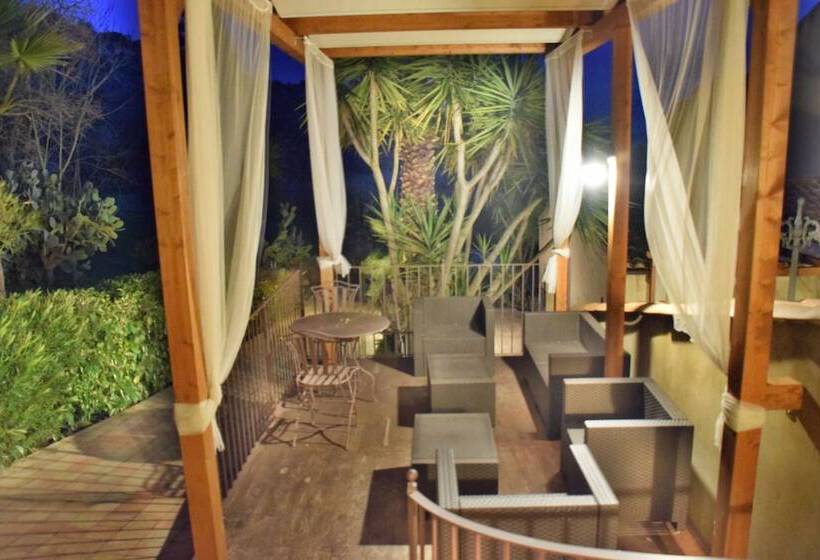 فندق ريفى Villa Tasca