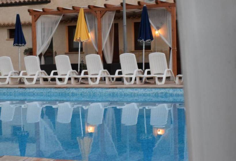 فندق ريفى Villa Tasca